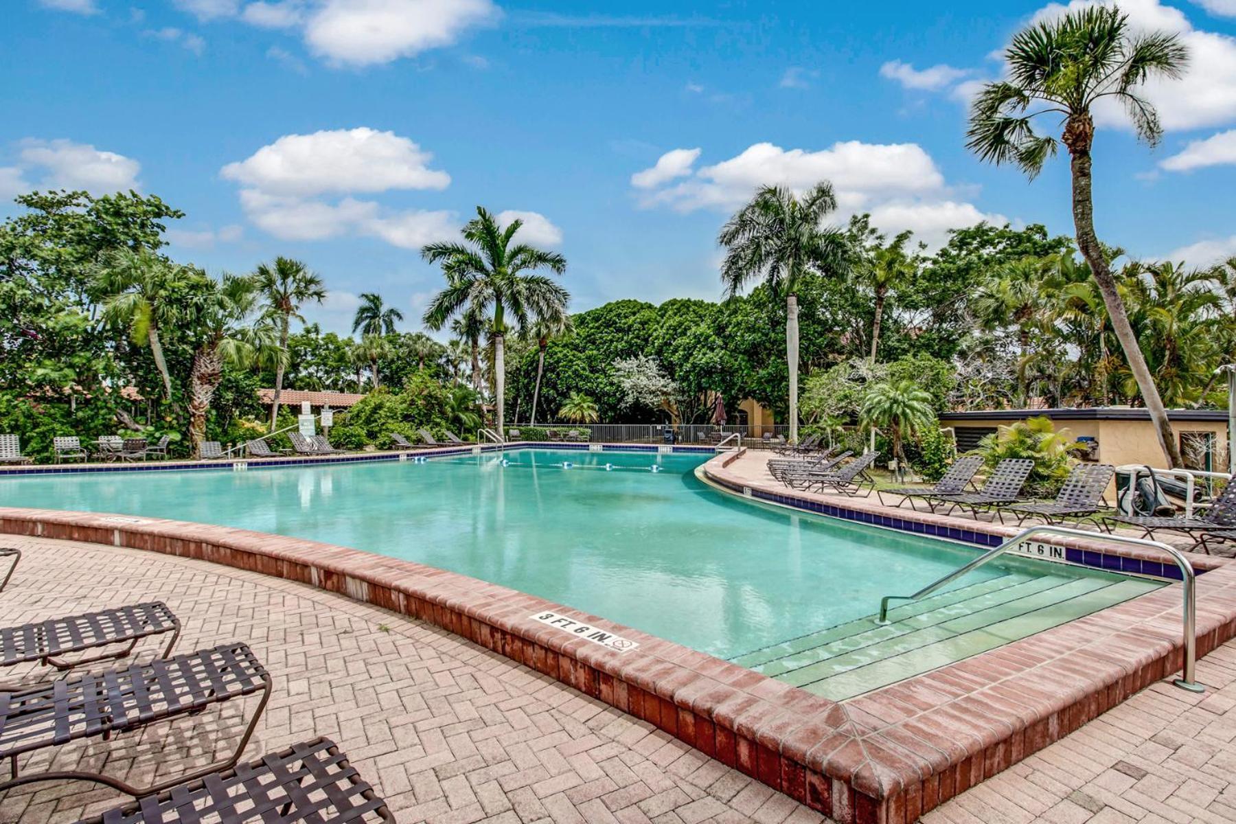 Marina Getaway On The Water! Apartamento North North Naples Exterior foto