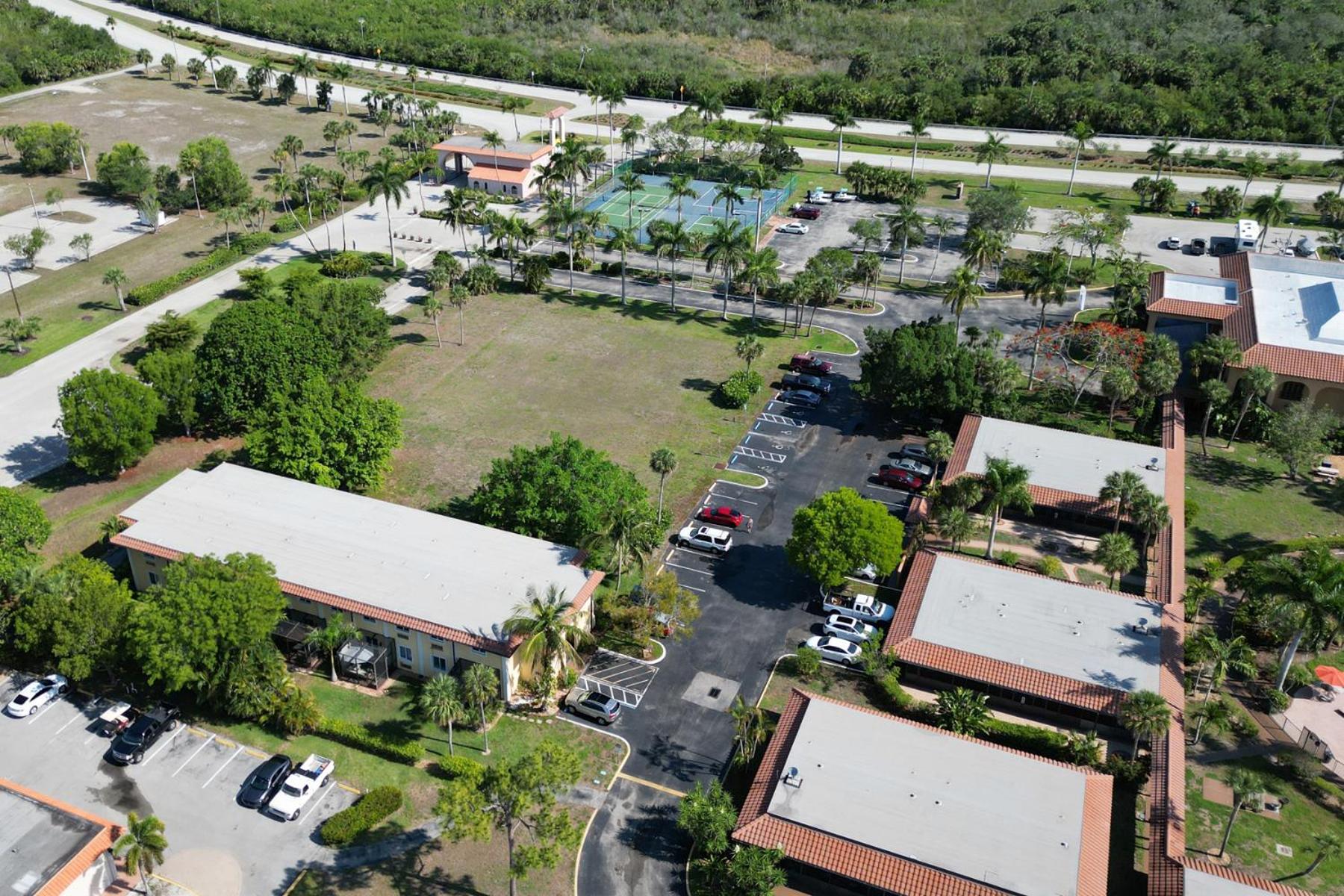 Marina Getaway On The Water! Apartamento North North Naples Exterior foto