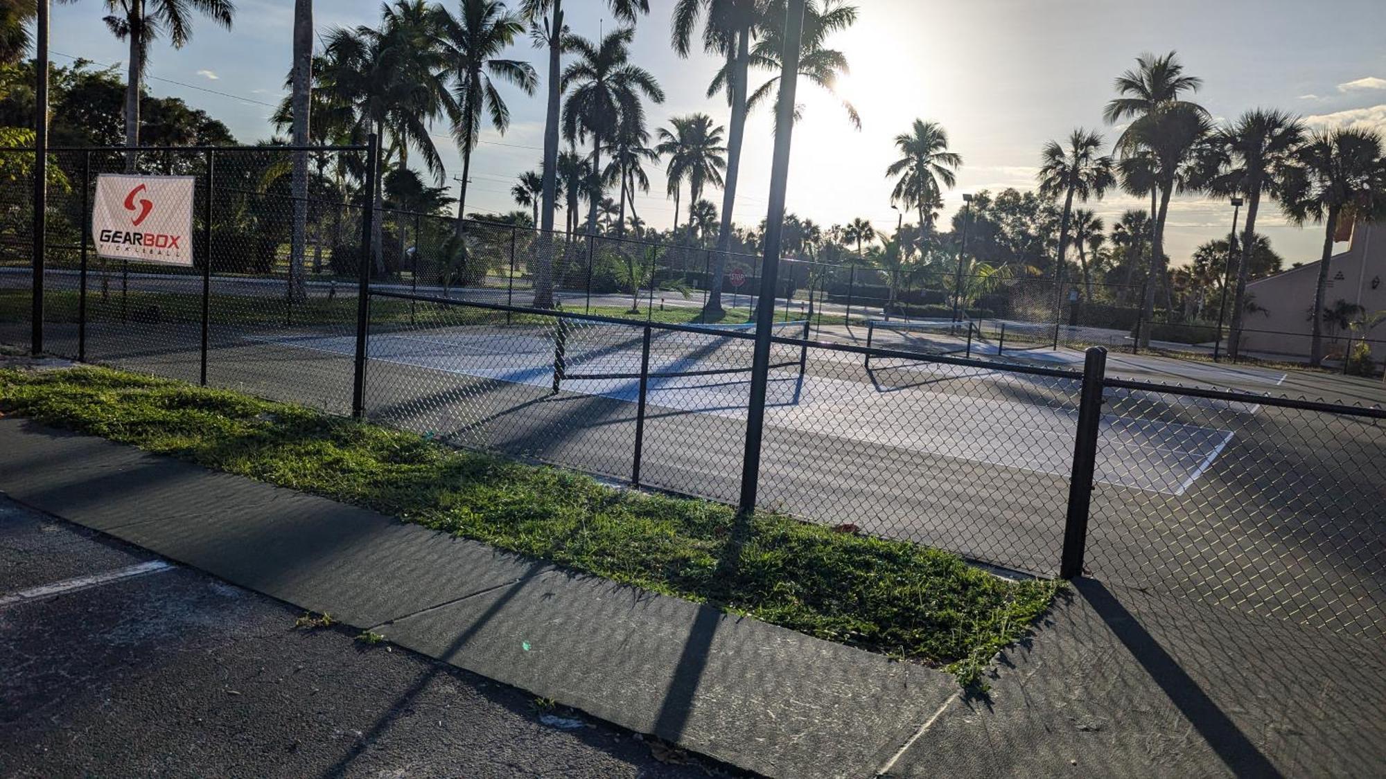 Marina Getaway On The Water! Apartamento North North Naples Exterior foto